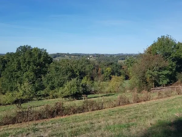 Terrain a bâtir Ussac