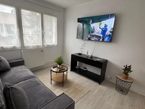 🏠 Chambre meublée colocation à 2 - proche UTC Compiègne