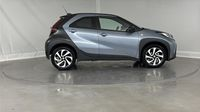 Toyota Aygo X 1.0 VVT-i 72ch Dynamic MY23 — photo 4