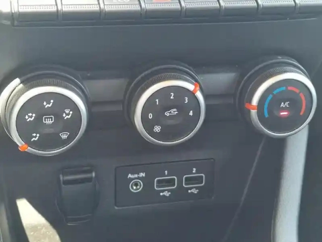 Renault Clio v evolution blue dci 100 — photo 9