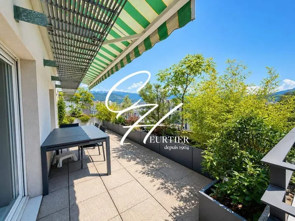 Appartement 5 pièces 95 m²
