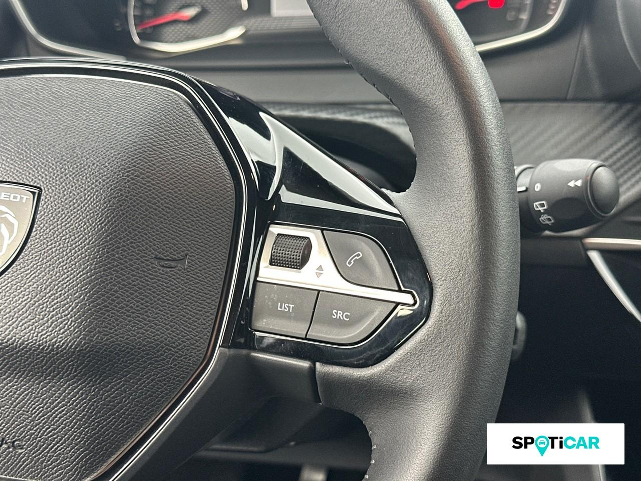 Peugeot 208 1.2 100ch s&s style — photo 17