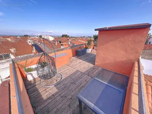 Maison de village 76 m2 hbts - terrasse et garage