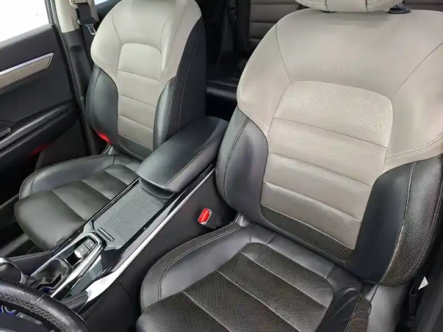Renault Koleos dci 175 4x4 x-tronic — photo 13