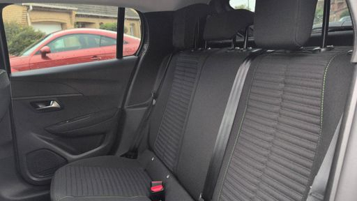 Peugeot 208 1.2 PureTech 100 - Style Edition – 2024 – 26220 km – Essence – Boîte Manuelle — photo 34