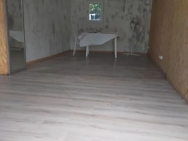 Local d’activité et entrepôt Location Villeurbanne  26m² 500€