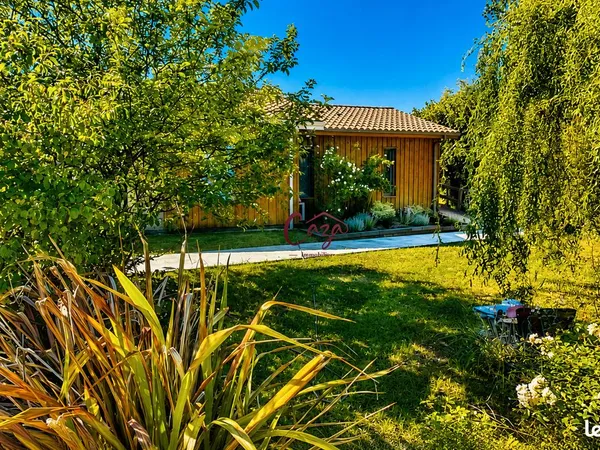 Maison 7 pièces 203 m²
