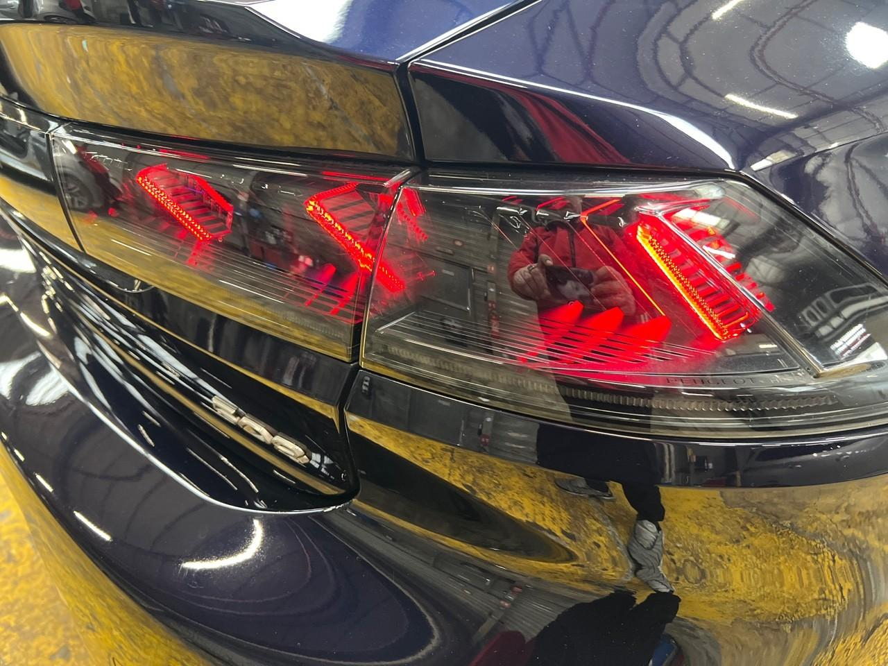 Peugeot 508 hybrid 225ch allure business e-eat8 — photo 23