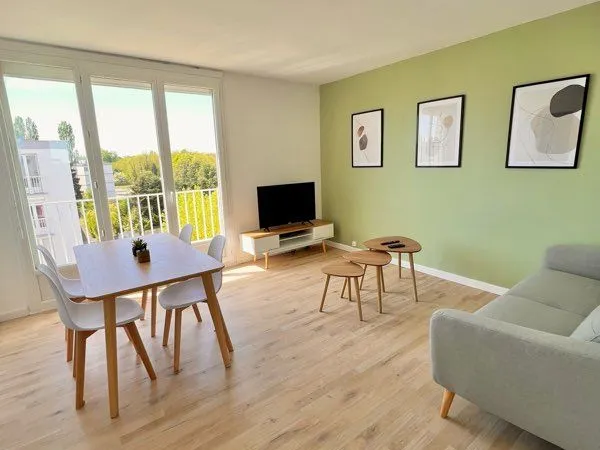 Appartement 3 chambres - proche tram