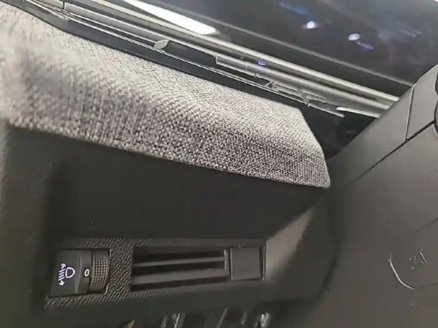Peugeot 3008 electrique 210 ch 73 kwh — photo 30