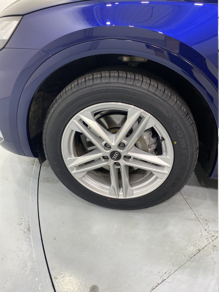 Audi Q5 — photo 34