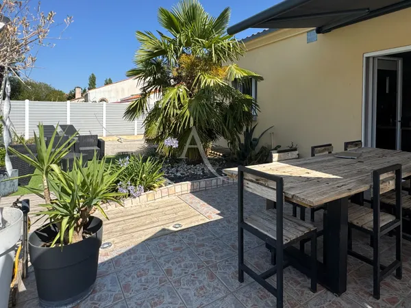 Mouilleron Le Captif - Maison familiale de 135m² - 5 chambres A VENDRE