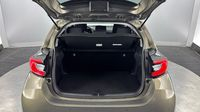 Toyota Yaris 116h Design 5p MY22 — photo 14