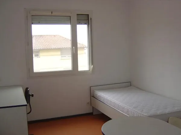 Beau studio meublé 18m² doua insa cnrs