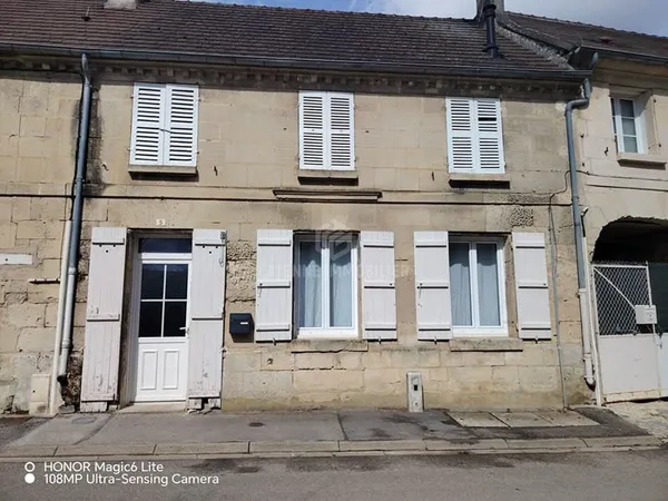 MAISON ANCIENNE A VENDRE PROCHE CREPY-EN-VALOIS