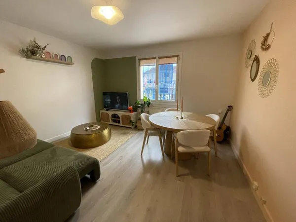Appartement 4 pièces 95 m²