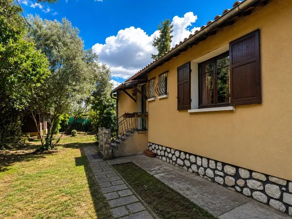 Maison 5 pièces 124 m²