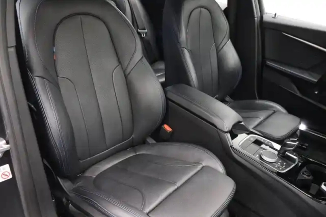 Bmw Serie 1 118d 150 ch — photo 109