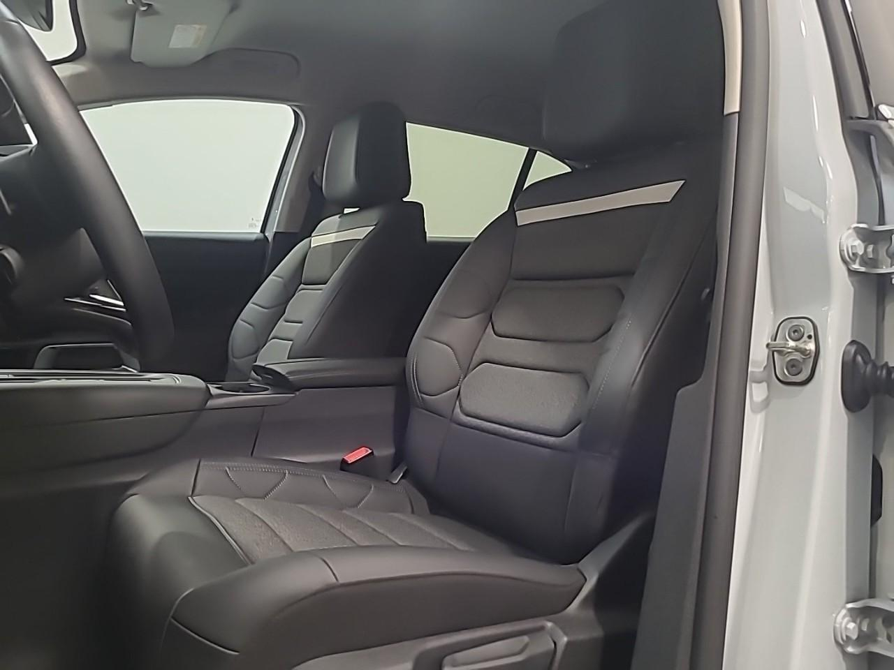 Citroën C5 Aircross hybride 136 e-dcs6 max — photo 10
