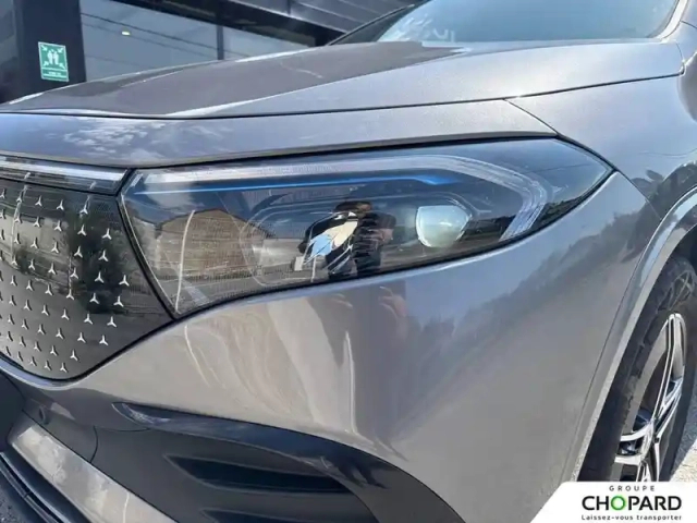 Mercedes Eqa 250+ — photo 27
