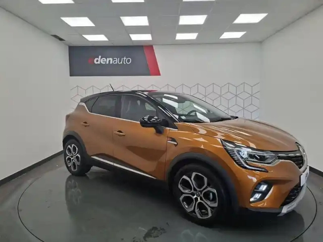 Renault Captur tce 90 — photo 16
