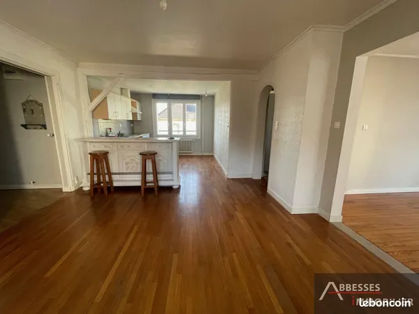 Appartement 4 pièces 92 m²