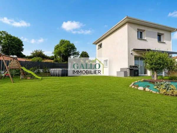 Maison individuelle de 2024
