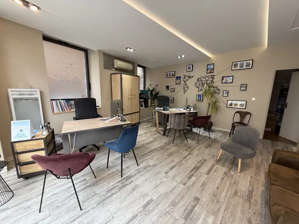 Local commercial 82m2 Clermont-Ferrand Centre