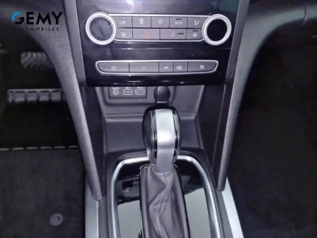 Renault Megane mégane iv estate phev 160 — photo 74