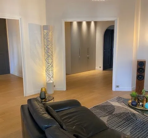 LYON 6e - Secteur FOCH / EDGAR QUINET - Appartement de standing rénové de 117 m² prix : 850 000