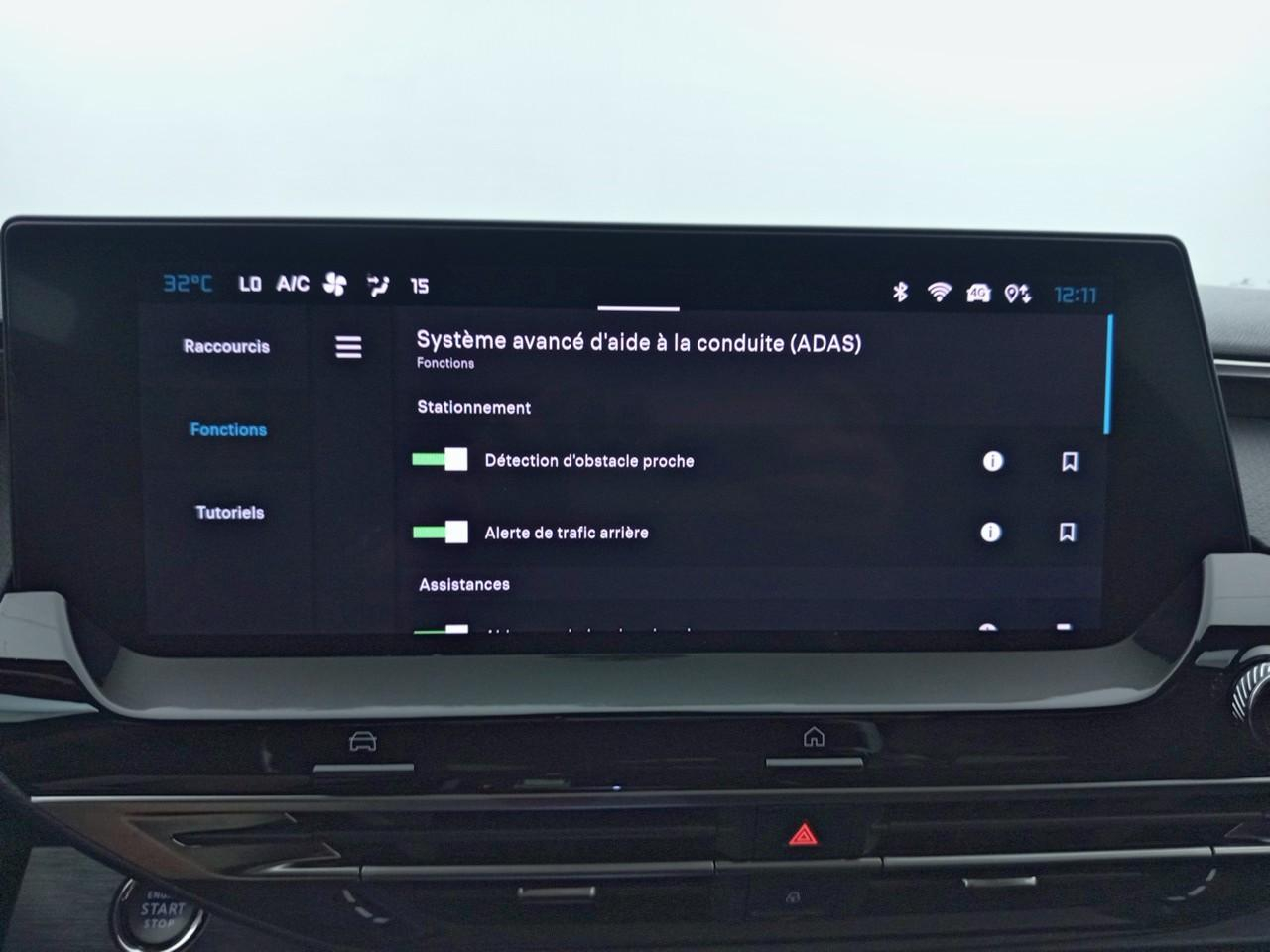 Citroën C5 X hybride rechargeable 225 s&s e-eat8 shine — photo 30