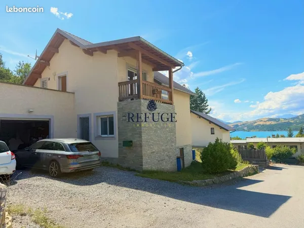 Maison 6 pièces 144 m²