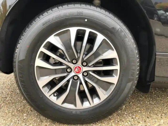 Jaguar I-Pace ev320s awd — photo 14