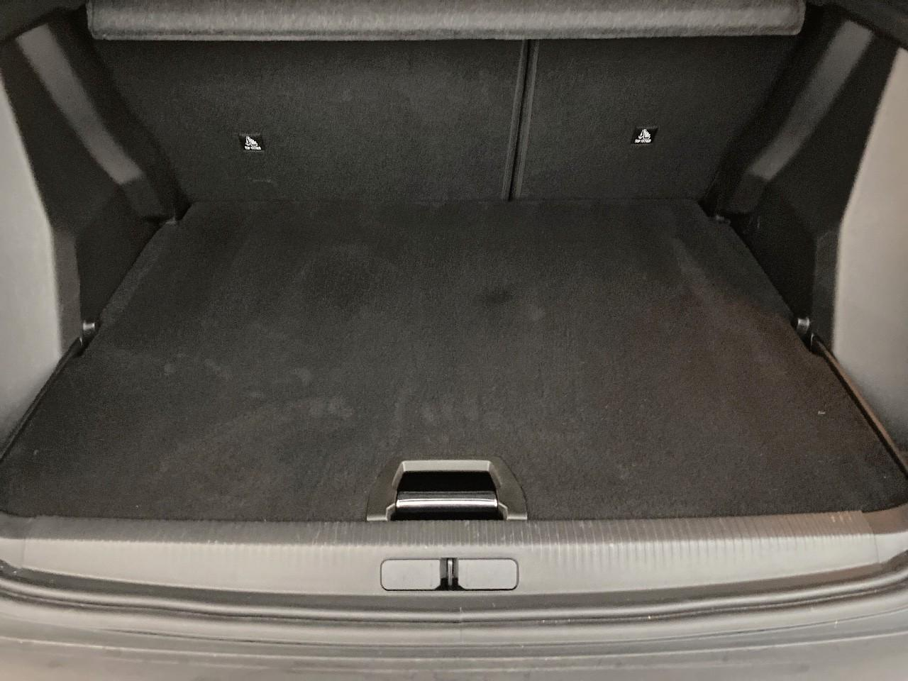 Peugeot 2008 hybrid 145 ch e-dcs6 allure — photo 6