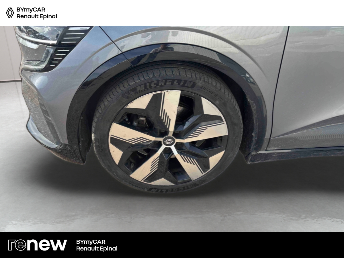 Renault Megane E-Tech EV60 220 ch super charge — photo 14
