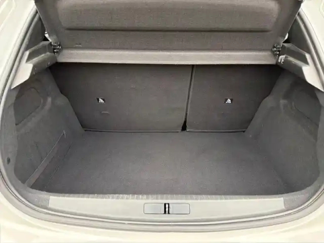 Peugeot 208 puretech 75 s&amp;s bvm5 style — photo 8