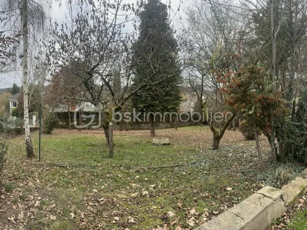 Terrain 699 m²