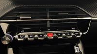 Peugeot 208 1.2 Hybrid 100ch Active e-DCS6 — photo 26