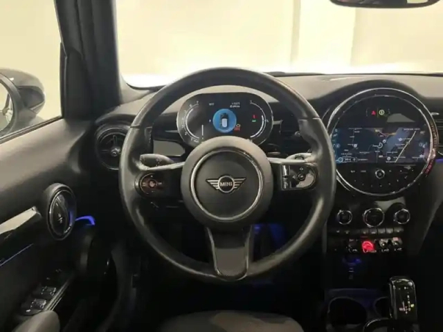 Mini Mini 5 portes cooper 136ch edition premium bva7 — photo 10