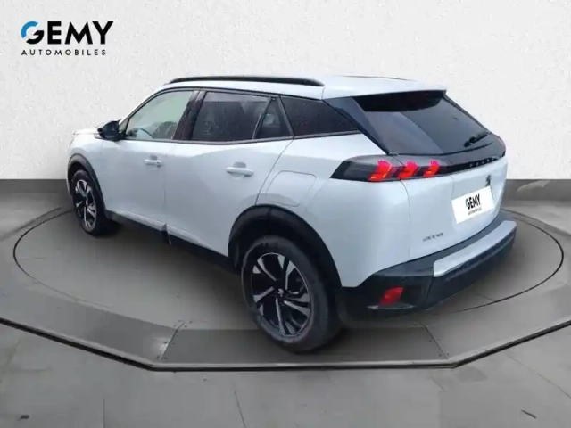 Peugeot 2008 puretech 100 s&amp;s bvm6 — photo 7