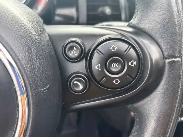 Mini Mini cabriolet cooper 136 ch bva7 — photo 17