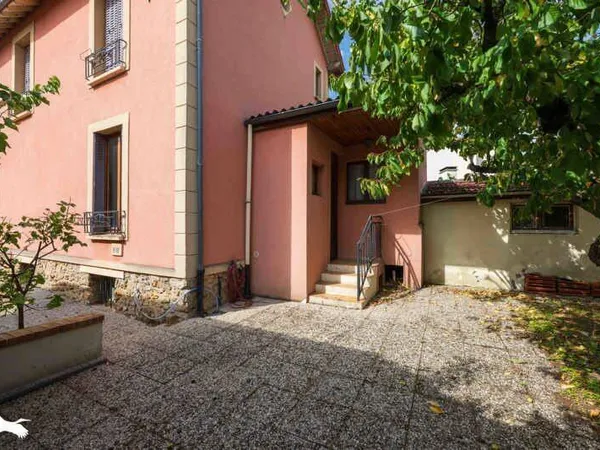 Maison 4 pièces 75 m²