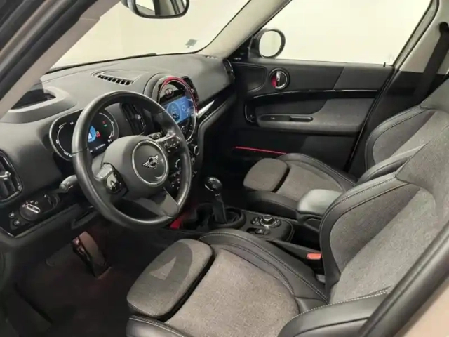 Mini Countryman cooper se 125ch + 95ch edition premium plus all4 bva6 — photo 4