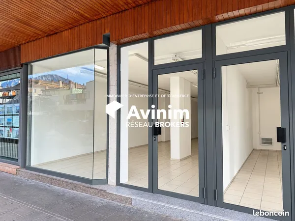 Local commercial 108 m² Grenoble