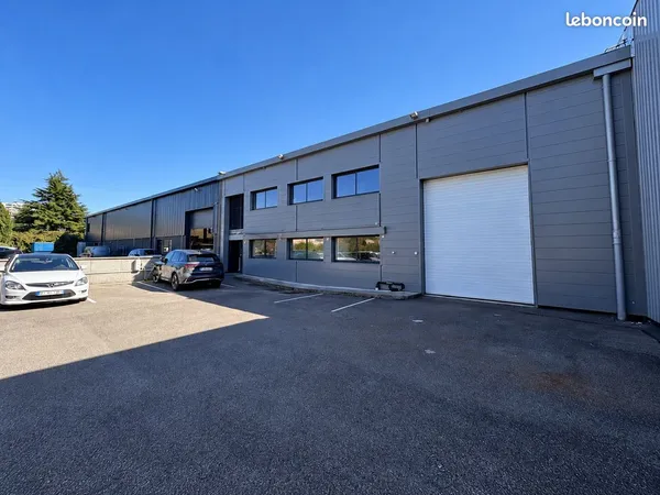 Entrepôt de stockage