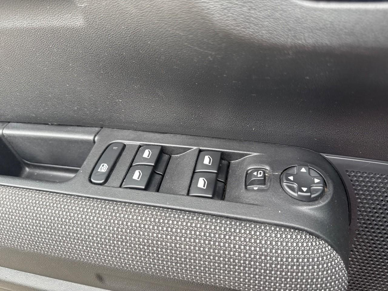 Citroën C3 Aircross puretech 110ch s&s shine — photo 17