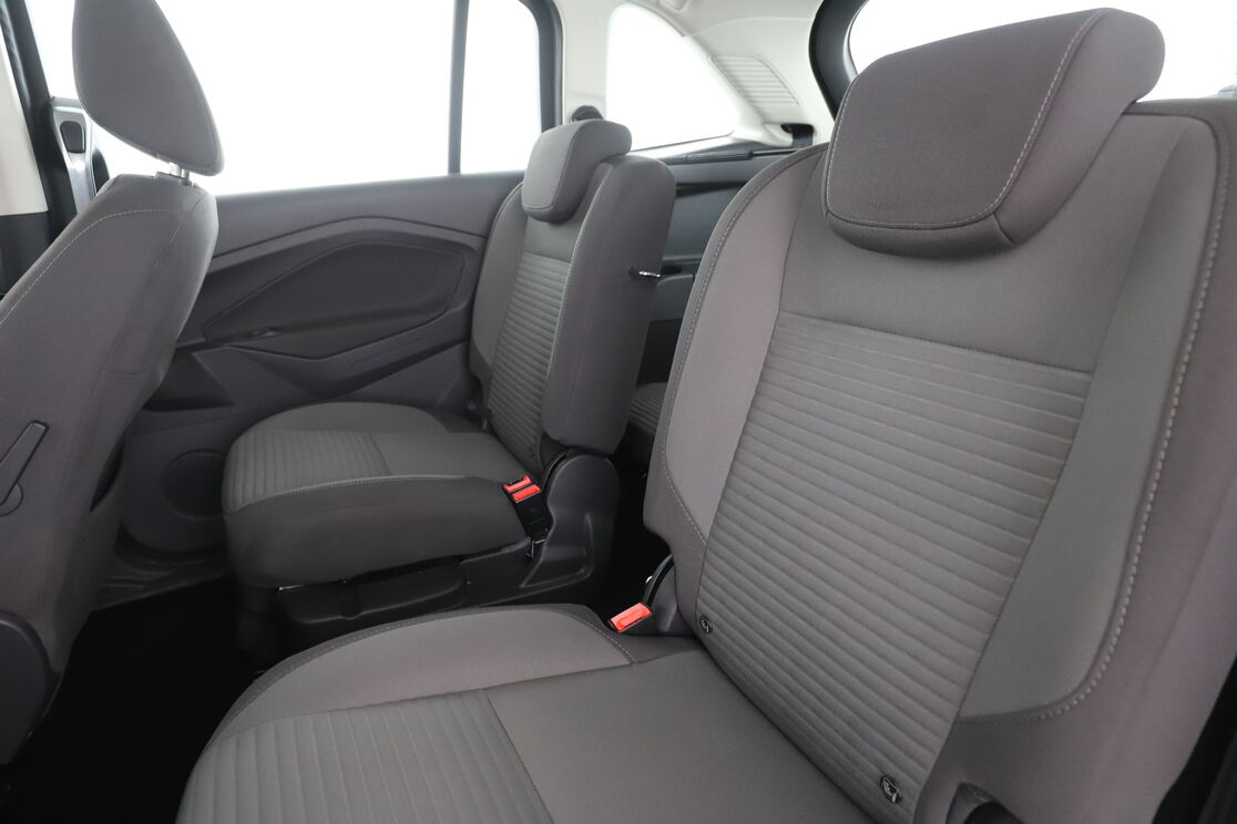 Ford Grand C-Max 1.0 EcoBoost Titanium BV6 — photo 13