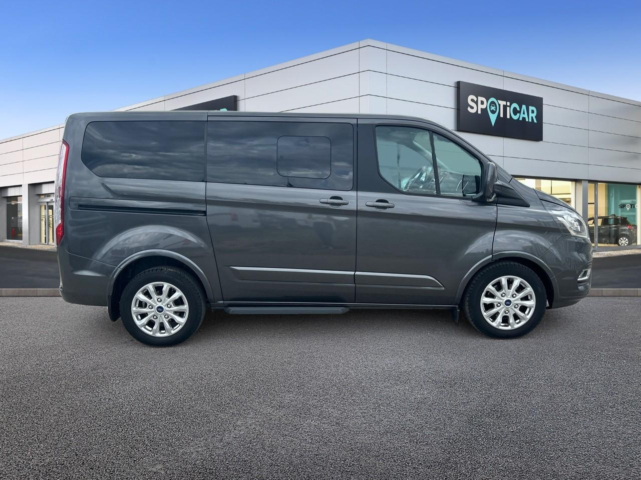 Ford Tourneo custom 320 l1h1 2.0 ecoblue 130ch titanium bva 7cv — photo 4