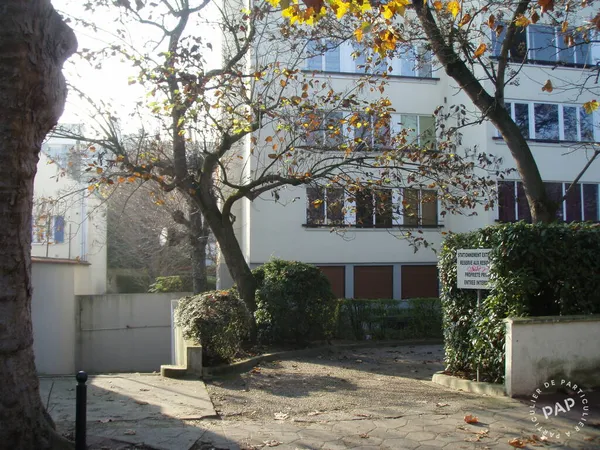 Garage/Parking