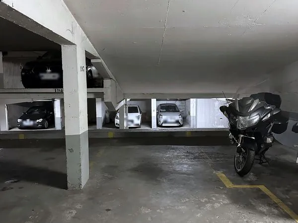 Place de parking en sous-sol sécurisé - 133 rue de Silly, Boulogne-Billancourt (métro 9)